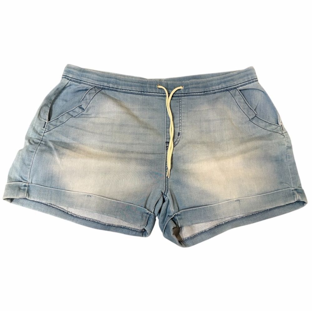 Signature by Levi Strauss Faded Blue Jean Shorts